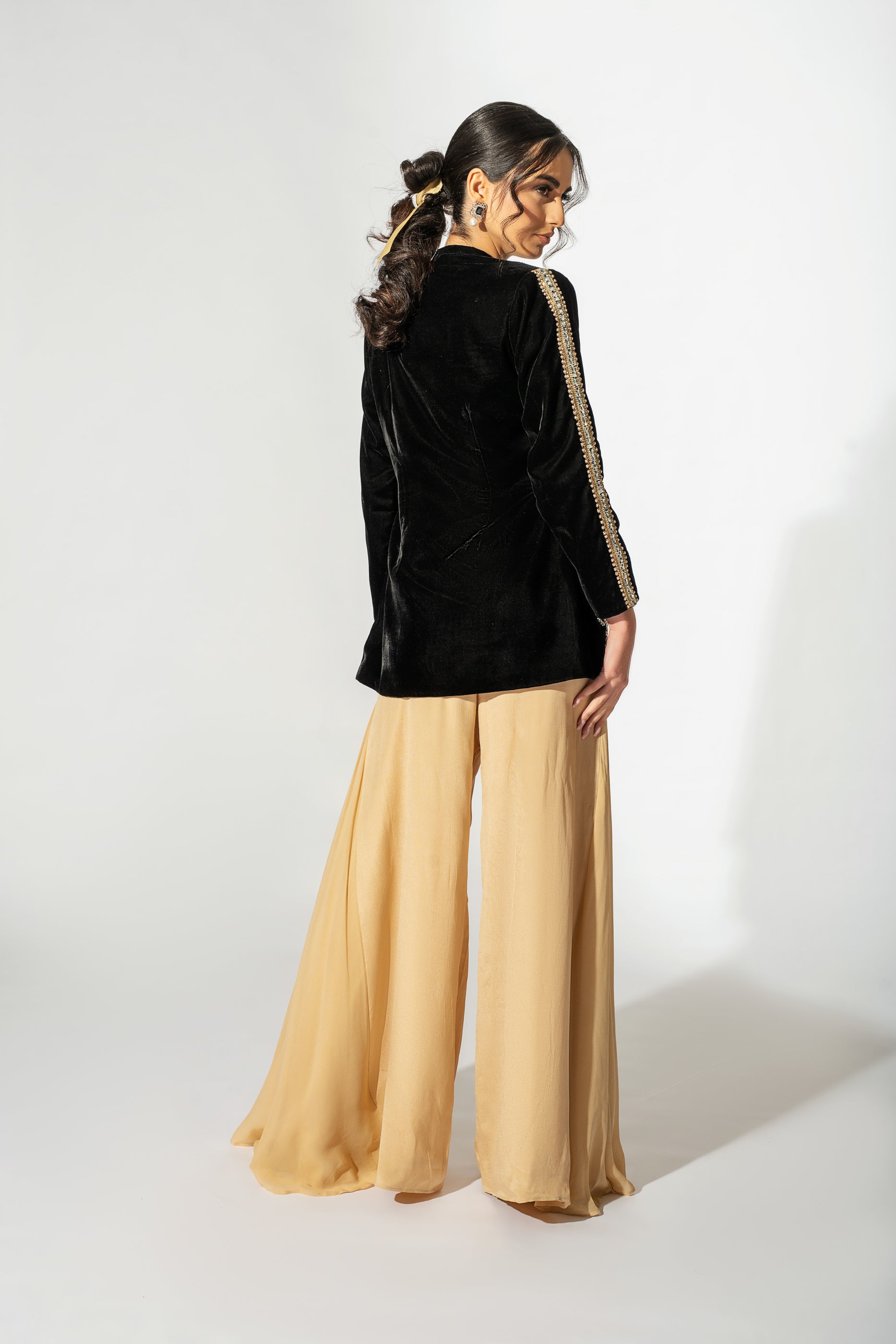 Skarla Velvet Jacket Suit