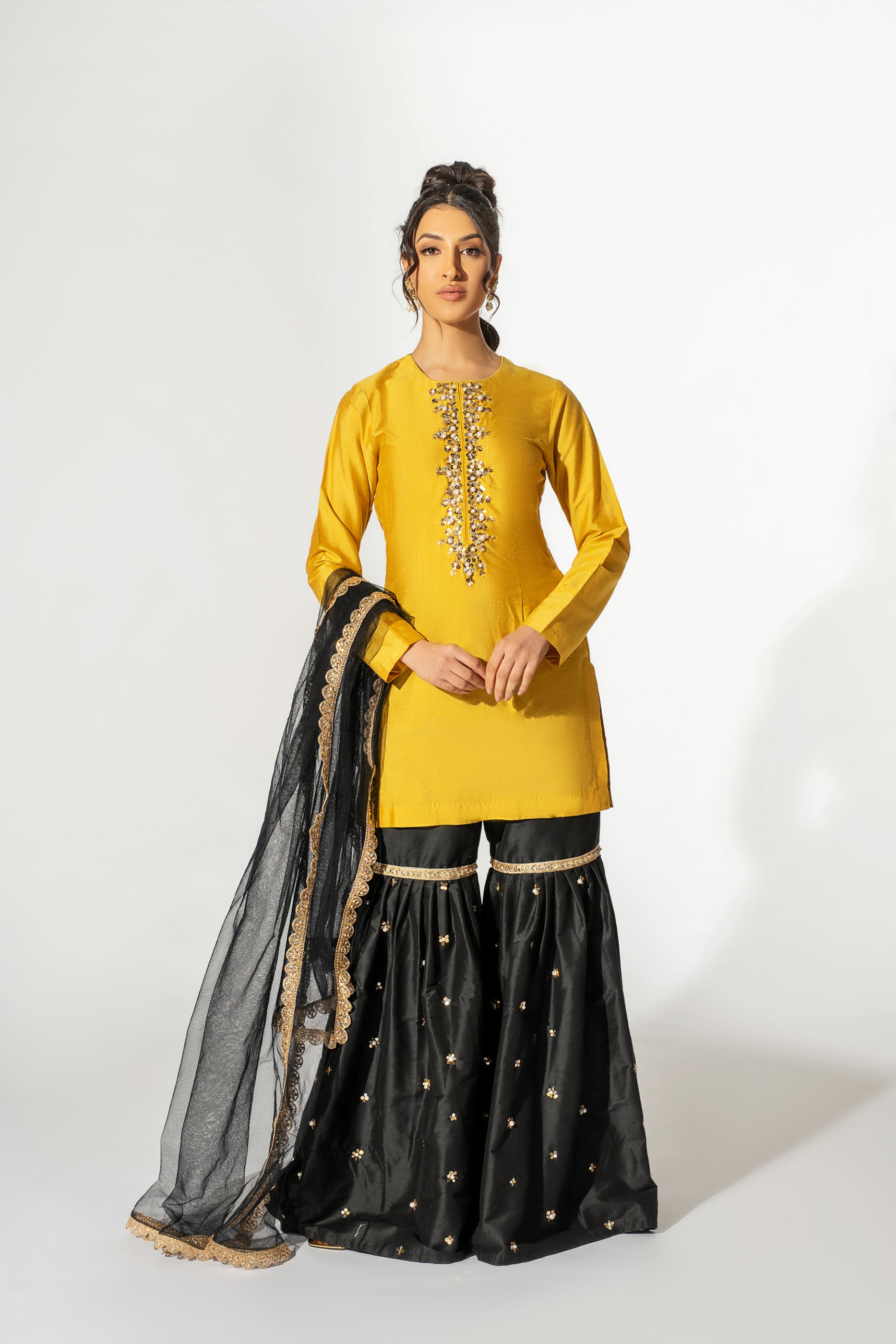 Sasha Dazzle Gharara