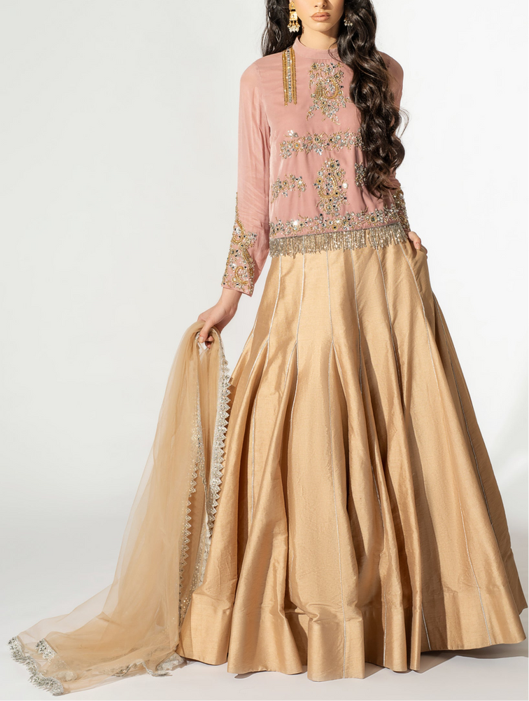 How to Dress South Asian Glam Without Overdoing It: A UK Style Guide