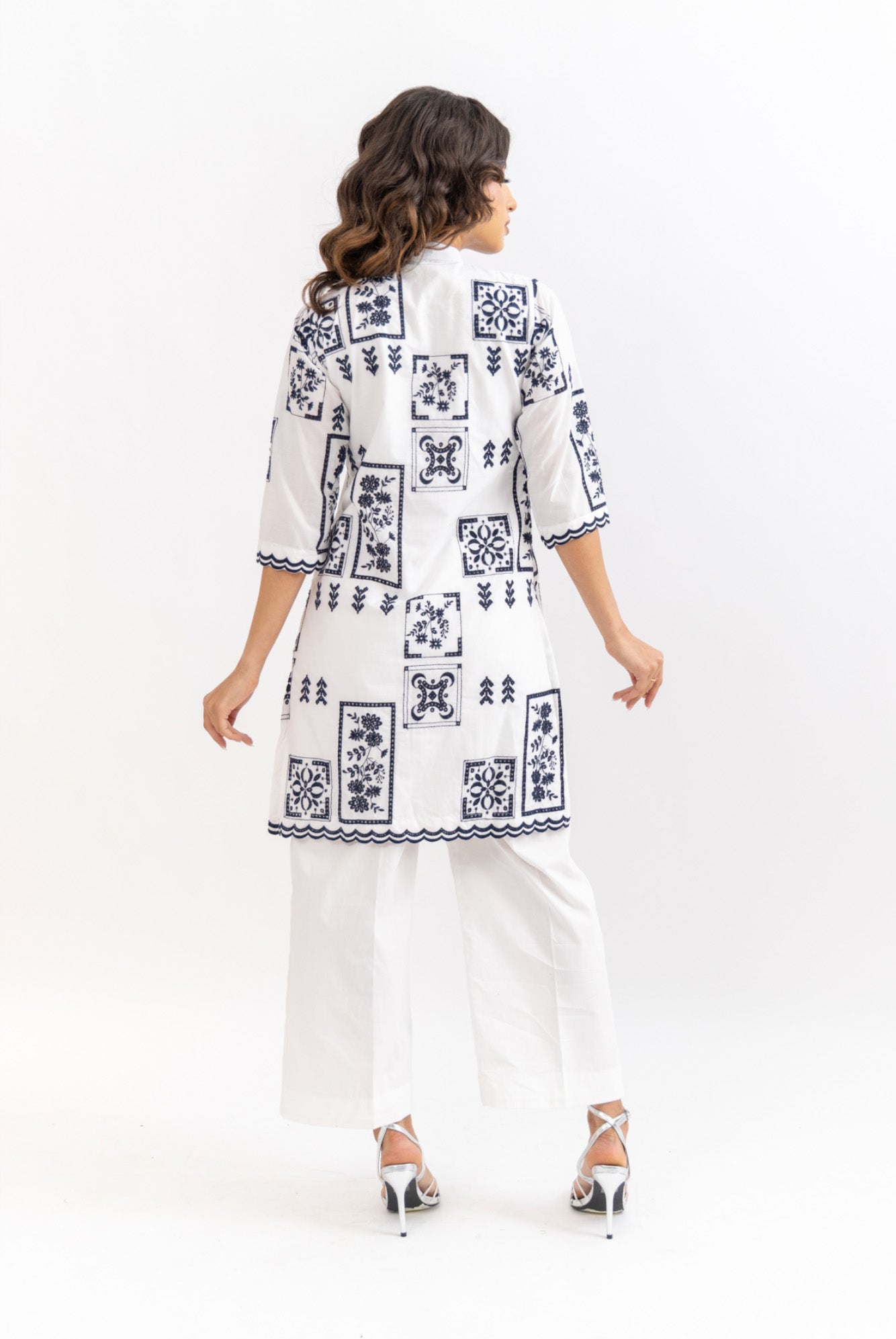 Hamida Kurta Suit