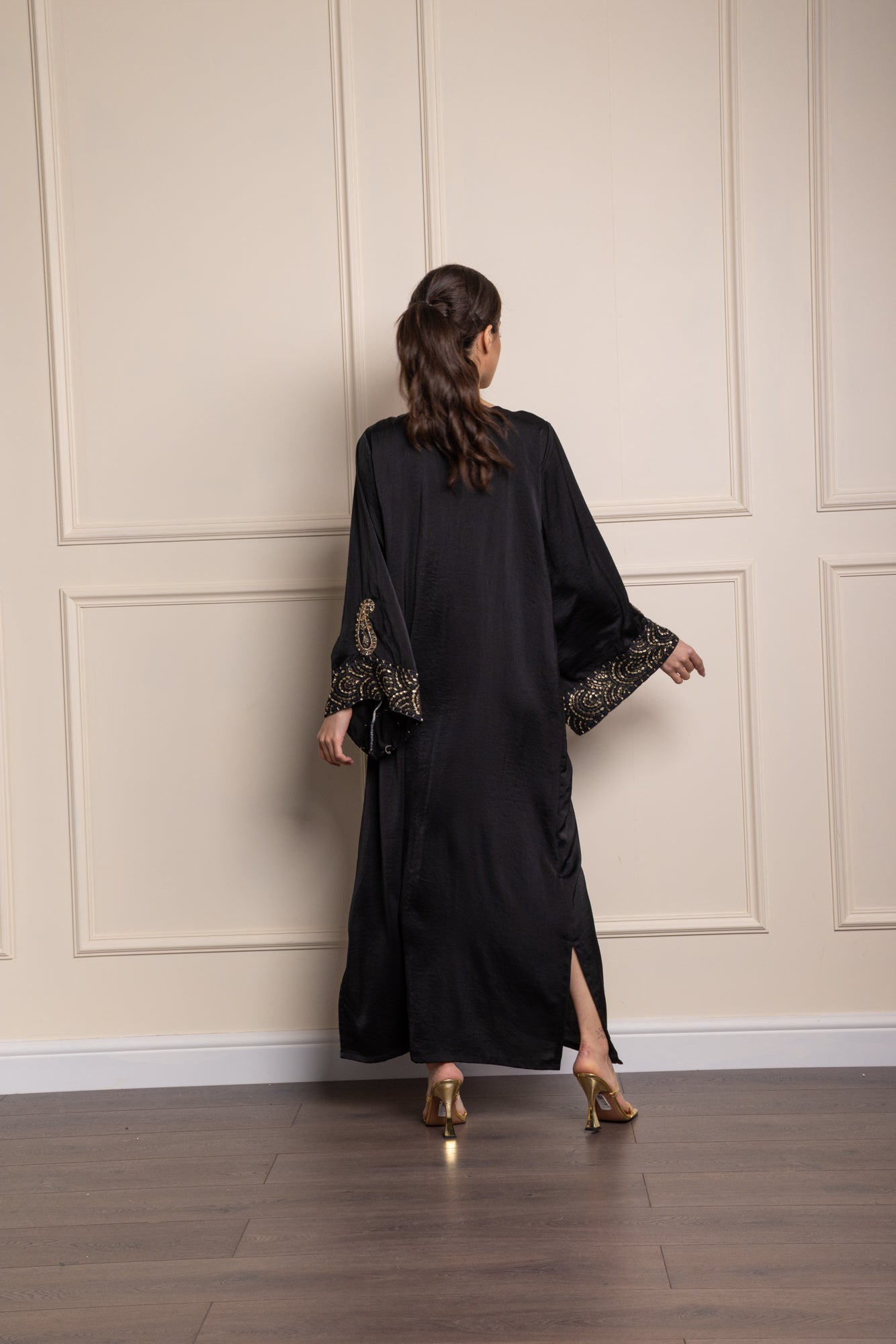 Saima Abaya