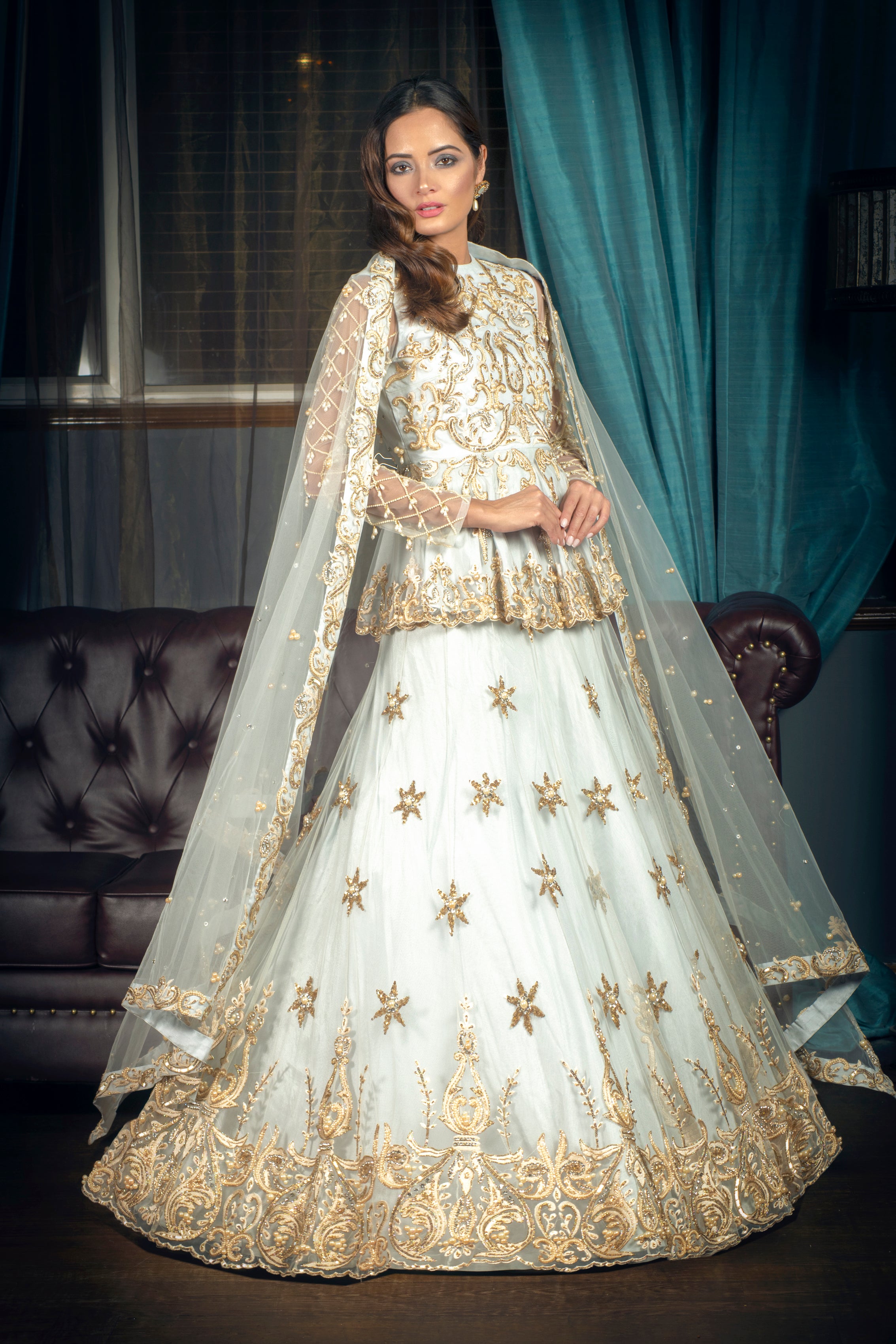 Maheen Lehenga